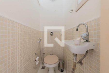 Lavabo de apartamento para alugar com 2 quartos, 50m² em Tijuca, Rio de Janeiro