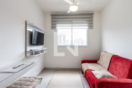 Sala de apartamento para alugar com 1 quarto, 26m² em Parque Industrial Tomas Edson, São Paulo