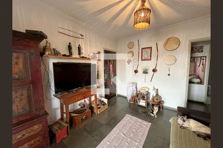 Sala de casa à venda com 2 quartos, 263m² em Vila Anglo Brasileira, São Paulo