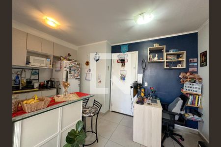 Sala/Cozinha de apartamento à venda com 1 quarto, 31m² em Água Branca, São Paulo