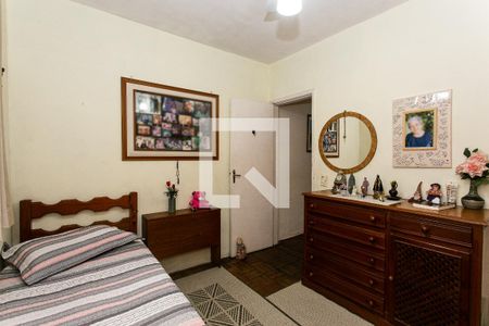 Quarto 2 de casa à venda com 2 quartos, 120m² em Vila Carrão, São Paulo