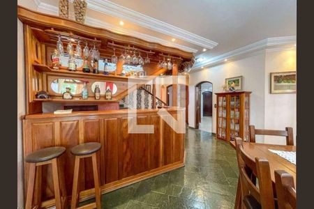 Casa à venda com 4 quartos, 478m² em Vila Sonia, São Paulo