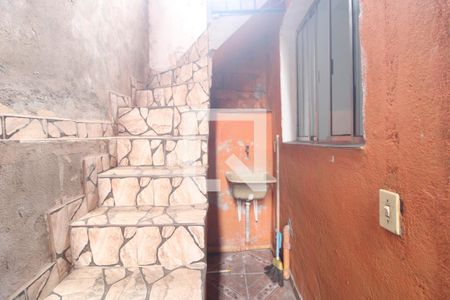 Lavanderia / entrada de casa para alugar com 1 quarto, 60m² em Vila Campo Grande, São Paulo