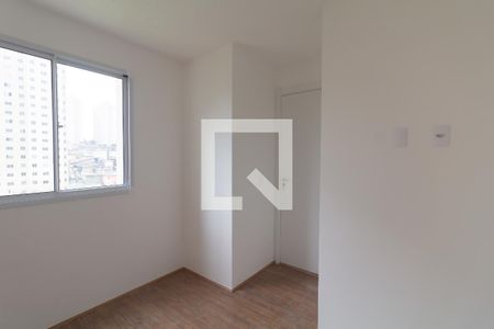 Quarto 1 de apartamento para alugar com 2 quartos, 32m² em Vila Carmosina, São Paulo