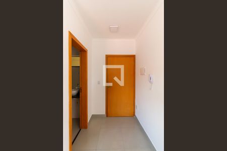 Hall de entrada de apartamento para alugar com 2 quartos, 37m² em Vila Celeste, São Paulo