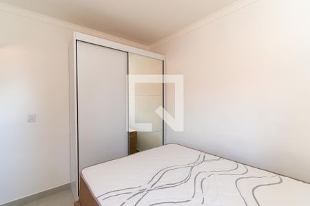Quarto 2 de apartamento para alugar com 2 quartos, 37m² em Vila Celeste, São Paulo