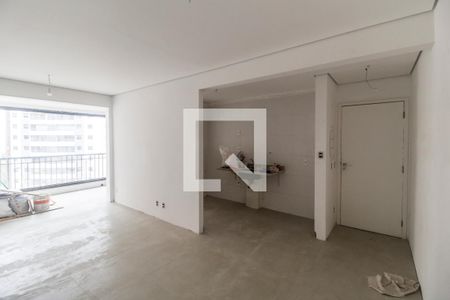 Sala  de apartamento à venda com 2 quartos, 82m² em Alphaville Empresarial, Barueri