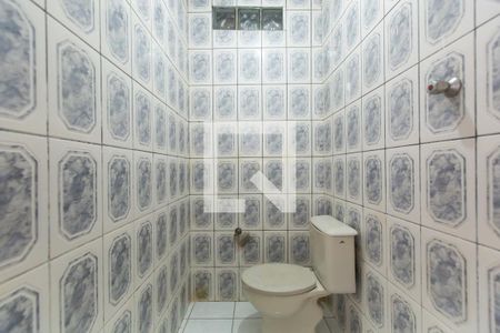 Banheiro  de casa para alugar com 1 quarto, 50m² em São Miguel Paulista, São Paulo