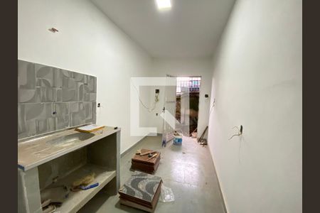 Sala/Cozinha de casa para alugar com 1 quarto, 35m² em Méier, Rio de Janeiro