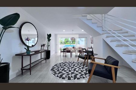 Foto 13 de casa de condomínio à venda com 3 quartos, 191m² em Swiss Park, Campinas