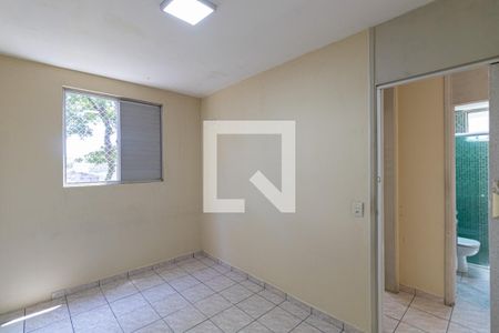 Quarto 1 de apartamento para alugar com 2 quartos, 72m² em Vila Carmosina, São Paulo