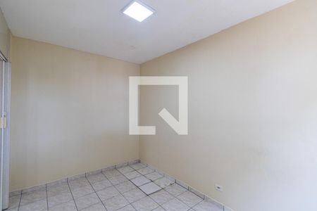 Quarto 1 de apartamento para alugar com 2 quartos, 72m² em Vila Carmosina, São Paulo