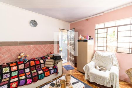 Sala de casa à venda com 2 quartos, 300m² em Santa Tereza, Porto Alegre
