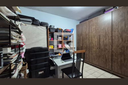 Quarto de casa à venda com 2 quartos, 189m² em Vila Guaraciaba, Santo André