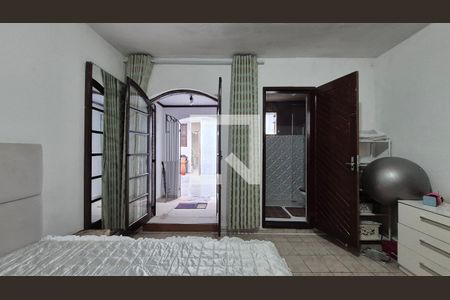 Suíte de casa à venda com 2 quartos, 189m² em Vila Guaraciaba, Santo André
