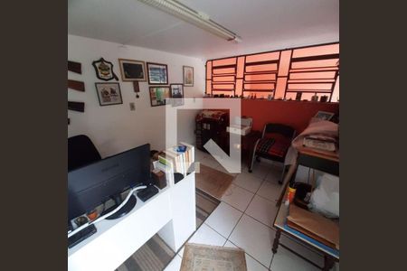 Casa à venda com 2 quartos, 400m² em CECAP, Jundiaí