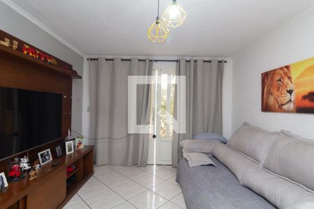 Sala de casa à venda com 3 quartos, 220m² em Parque Cruzeiro do Sul, São Paulo