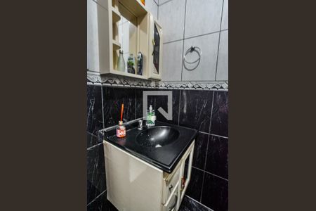 Banheiro Social de casa para alugar com 3 quartos, 300m² em Jardim Ipanema, Santo André