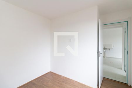 Quarto 1 de apartamento para alugar com 2 quartos, 32m² em Vila Carmosina, São Paulo