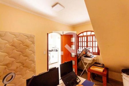 Casa à venda com 3 quartos, 380m² em Parque Jaçatuba, Santo André