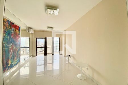 Sala  de apartamento à venda com 1 quarto, 55m² em Leblon, Rio de Janeiro