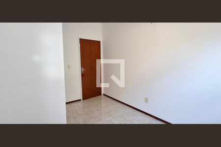 Quarto 1 de casa para alugar com 3 quartos, 120m² em Barreiros, São José