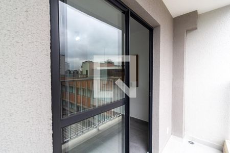 Varanda de kitnet/studio para alugar com 1 quarto, 26m² em Santo Amaro, São Paulo