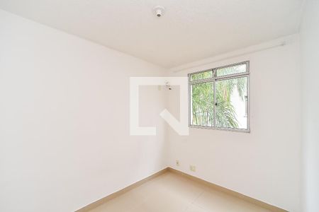 Quarto 2 de apartamento para alugar com 2 quartos, 40m² em Jardim Dona Leopoldina, Porto Alegre