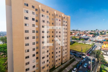Vista da Sacada da Sala/Cozinha de apartamento para alugar com 2 quartos, 34m² em Jardim Itacolomi, São Paulo