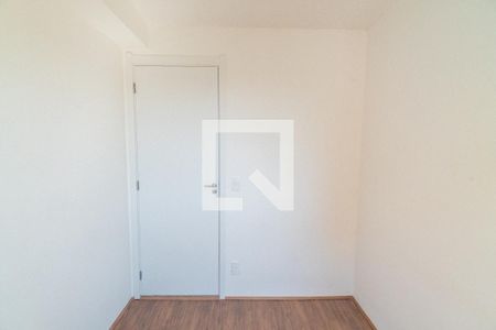Quarto 1 de apartamento para alugar com 2 quartos, 34m² em Jardim Itacolomi, São Paulo