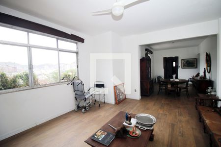 Sala de apartamento para alugar com 2 quartos, 130m² em Penha, Rio de Janeiro