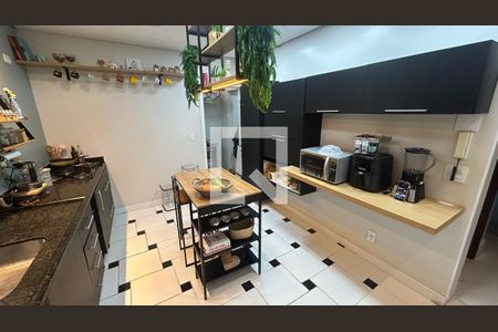 Cozinha de casa à venda com 3 quartos, 210m² em Vila Eldízia, Santo André