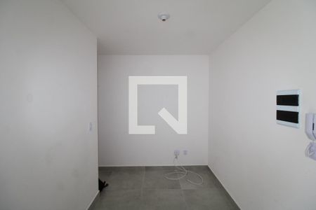 Sala / Cozinha / Área de Serviço de kitnet/studio para alugar com 1 quarto, 200m² em Jardim do Colegio (zona Norte), São Paulo