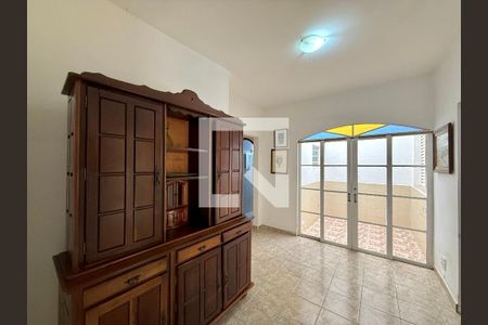 Corredor Quartos de casa para alugar com 4 quartos, 160m² em Santo Amaro, São Paulo