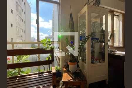 Sala de apartamento à venda com 1 quarto, 78m² em Higienópolis, São Paulo