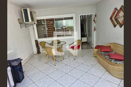 Casa à venda com 3 quartos, 200m² em Jacarepaguá, Rio de Janeiro