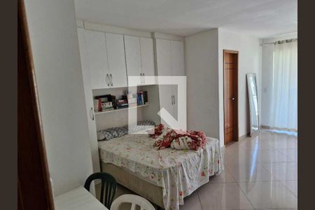 Casa à venda com 3 quartos, 200m² em Jacarepaguá, Rio de Janeiro