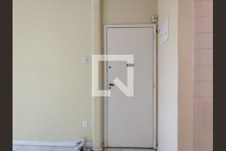 Entrada de casa para alugar com 2 quartos, 48m² em Engenho Novo, Rio de Janeiro