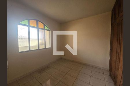 Casa à venda com 4 quartos, 200m² em Eymard, Belo Horizonte