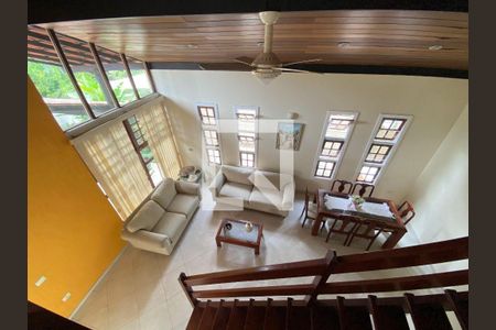 Casa à venda com 4 quartos, 187m² em Itaipu, Niterói