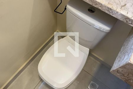 Lavabo  de casa para alugar com 3 quartos, 125m² em Embaré, Santos