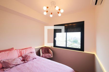 Suíte de apartamento para alugar com 1 quarto, 47m² em Azenha, Porto Alegre