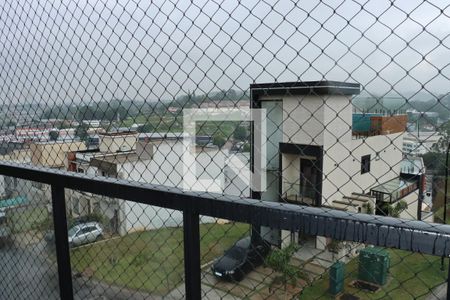 Casa de Condomínio para alugar com 2 quartos, 177m² em Jardim Semiramis, Cotia