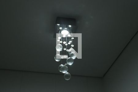 Sala de casa de condomínio para alugar com 2 quartos, 177m² em Jardim Semiramis, Cotia