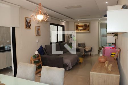 Sala de casa de condomínio para alugar com 2 quartos, 177m² em Jardim Semiramis, Cotia