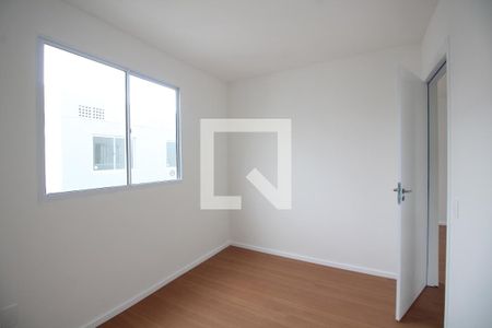 Quarto 1 de apartamento para alugar com 2 quartos, 40m² em Taquara, Rio de Janeiro