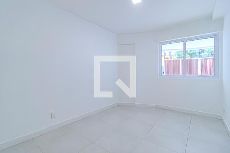 Quarto de apartamento à venda com 3 quartos, 108m² em Lagoa, Rio de Janeiro