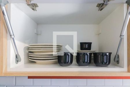 Cozinha de apartamento para alugar com 1 quarto, 24m² em Vila Butantã, São Paulo