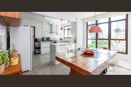 Apartamento à venda com 4 quartos, 223m² em Vila Clementino, São Paulo