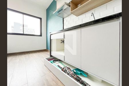 Sala/Cozinha de apartamento para alugar com 1 quarto, 24m² em Pompeia, São Paulo